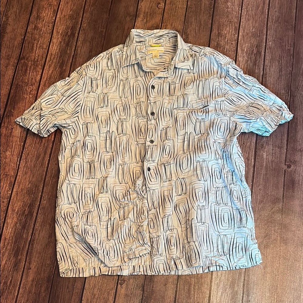 Reunion 100% Silk Casual Button Down Shirt with Retro Print Sz L